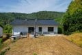 Wundersch�n gelegenes, freistehendes Einfamilienhaus mit Garage, Terrasse, Garten und Aussicht