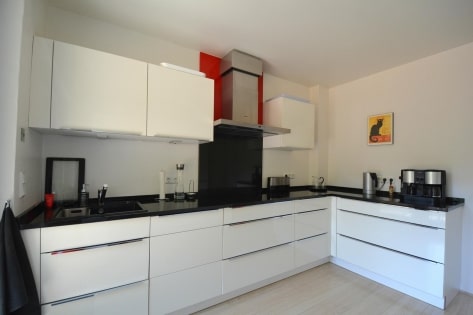 Wundersch�n gelegenes, freistehendes Einfamilienhaus mit Garage, Terrasse, Garten und Aussicht