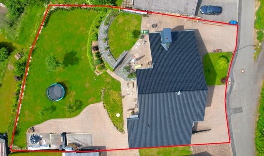 Wunderschn gelegenes, gerumiges Landhaus mit Terrasse, Balkon, Einliegerwohnung, Garage und einmaligem Ausblick