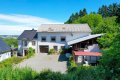 Wunderschn gelegenes, gerumiges Wohnhaus mit Terrasse und Garage auf groem Grundstck