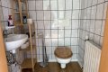 Zum Verkauf angeboten wird diese Gewerbehalle mit B�rogeb�ude und gro�z�giger Freifl�che