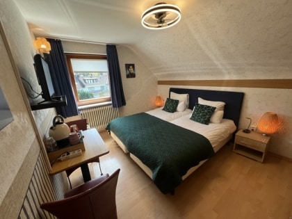Zur bernahme: Modernes und umsatzstarkes Hotel-Restaurant am Rursee