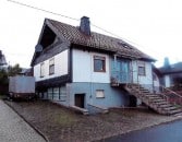 Zur Zwangsversteigerung steht dieses Einfamilienwohnhaus aus dem Jahre 1977 in der Hunsrckgemeinde Lieg