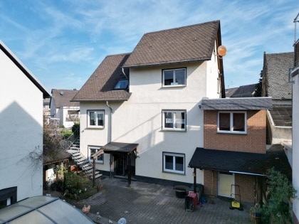 Zwei H�user - viele M�glichkeiten: Attraktives Immobilienpaket in Ochtendung