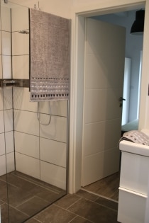 Zwei moderne Ferienhuser in Lf - Ihre Investitionschance in bester Mosellage!