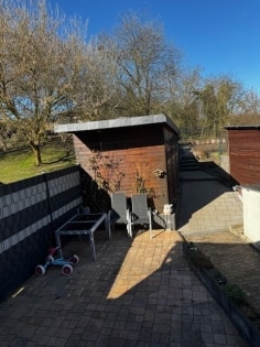 gepflegtes Einfamilienhaus f�r die junge Familie in Wolken - mit 2 Garagen, Stellplatz und Terrasse