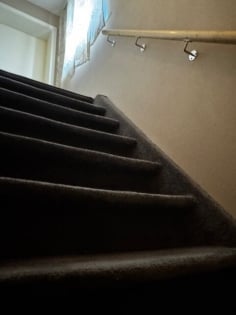 renovierungsbed�rftiges Einfamilienhaus mit Hof und Nebengeb�ude in M�lheim-K�rlich