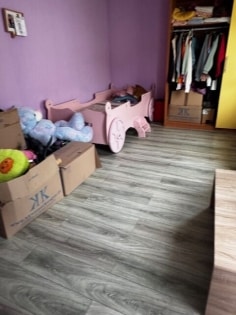 renovierungsbed�rftiges Einfamilienhaus mit Hof und Nebengeb�ude in M�lheim-K�rlich