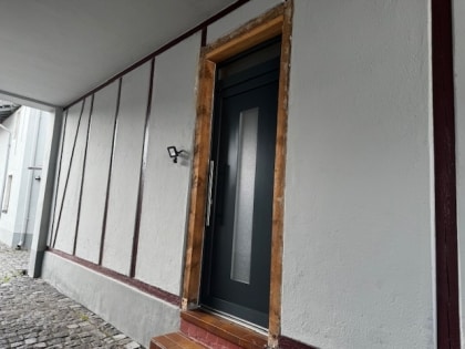 viel Platz in Sankt Sebastian. 2013 renoviertes Haus mit Scheune und Werkstatt